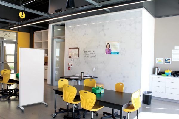 Image of mobile whiteboard and glass wall board