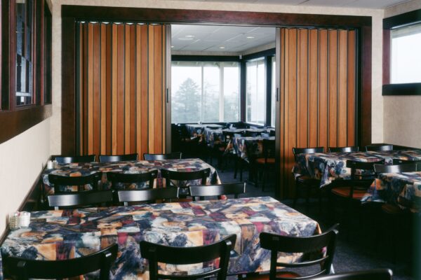 D022-S240-RoomDividerPair